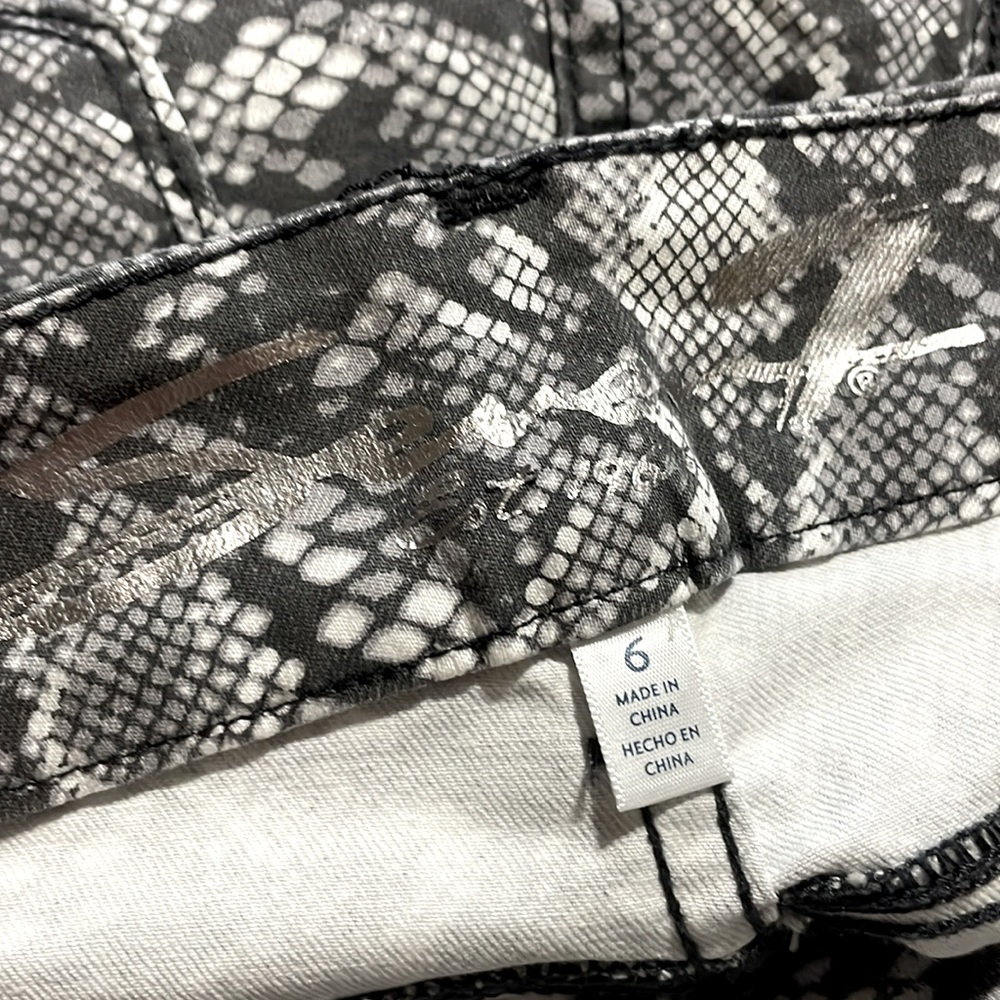 Seven 7 Tummyless High Rise Skinny Snake Skin Print Pants - Picture 10 of 12